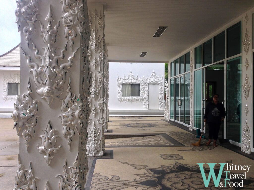 chiang rai wat rong khun 13